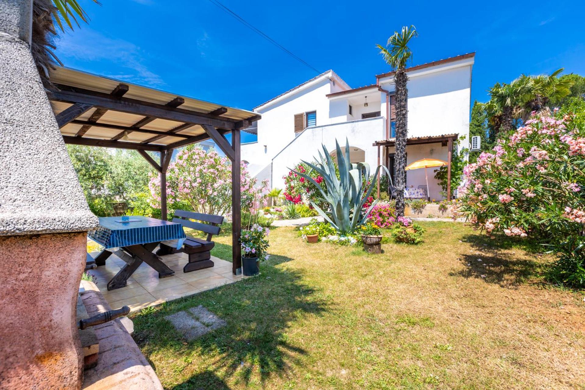 Apartman Kovac Malinska Bagian luar foto